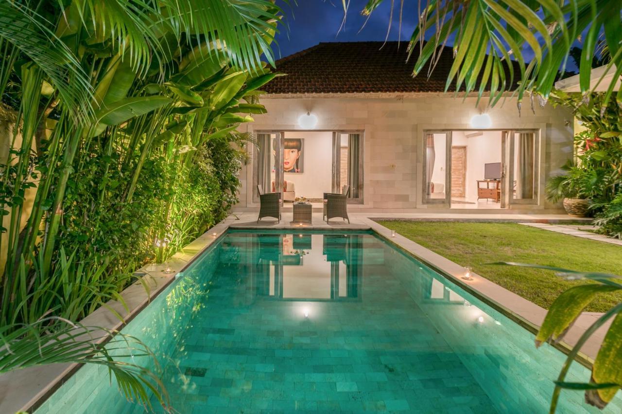 Villa Briana Seminyak By Villas R Us Exterior foto